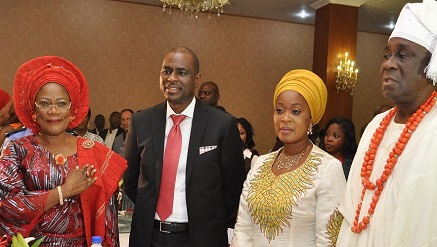 (L-r): Otunba Titilayo Laoye-Tomori, deputy Governor of Osun State, Segun Ogunsanya, managing director and chief executive officer, Airtel, Mrs Olufunso Amosun, First Lady of Ogun State, with HRH Rilwan Akiolu, Oba of Lagos at the premiere of Airtel Touching Lives TV series held recently in Lagos.